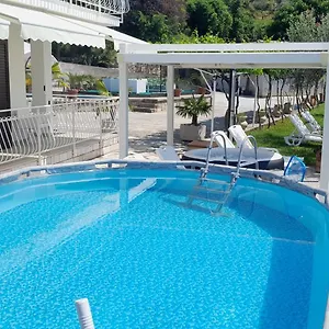  Ferienhaus Milok